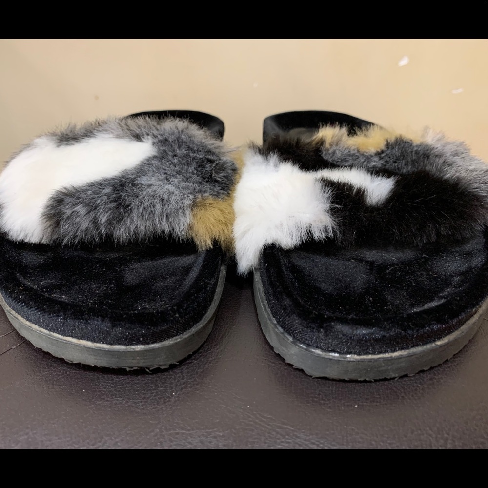 ZARA Fur Slides